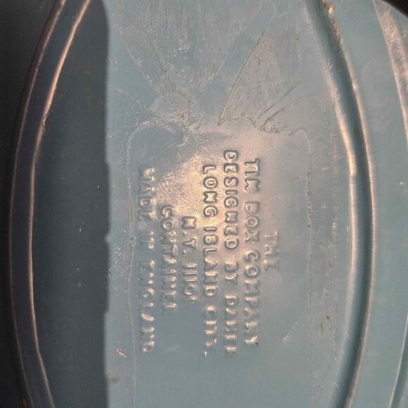 Oval Tin Victorian Dolls The Box Company - Picture 2 of 6